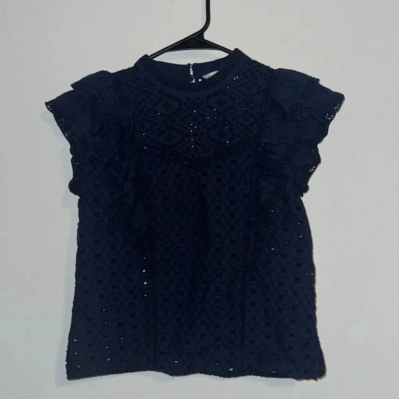 veronica beard
JIE EYELET TOP - NAVY - Picture 3 of 6